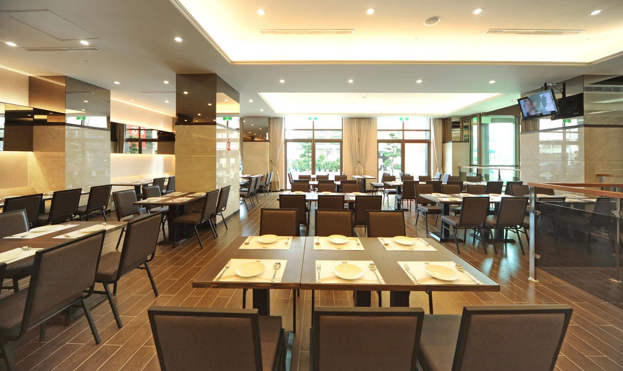 F Hotel - Hualien Zewnętrze zdjęcie