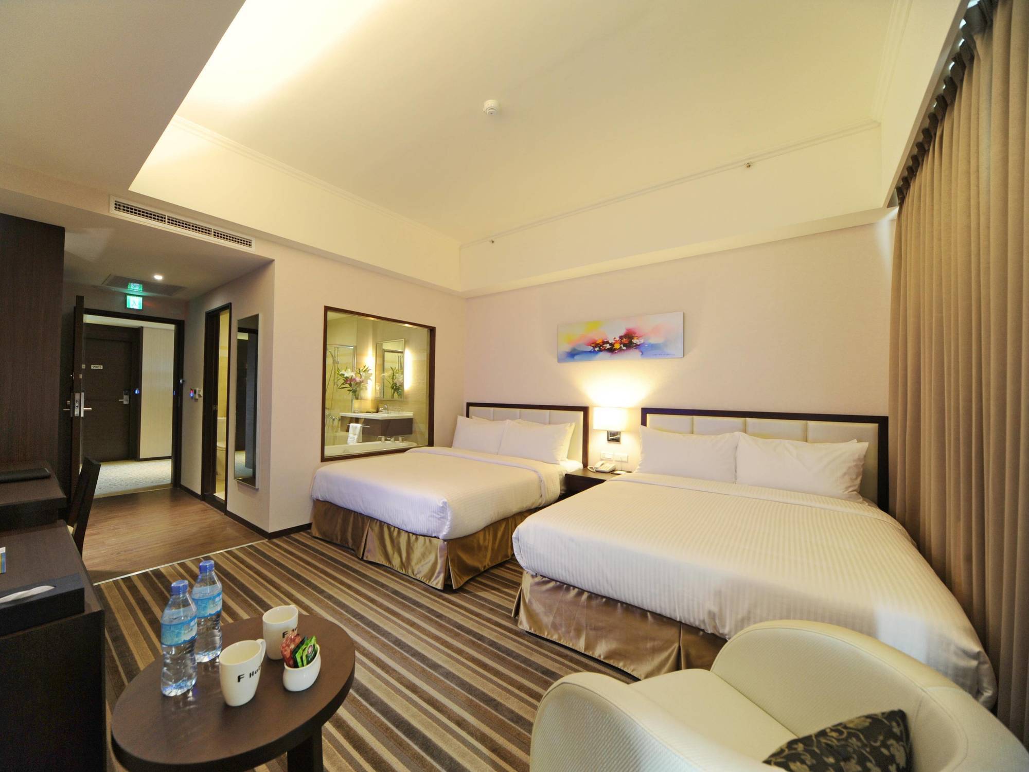 F Hotel - Hualien Zewnętrze zdjęcie